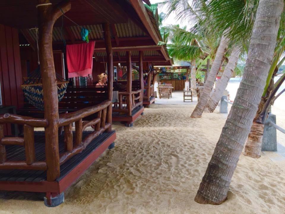 Beer'S House Bungalows เบียร์เฮ้าส์บังกะโล Ban Lamai Ngoại thất bức ảnh